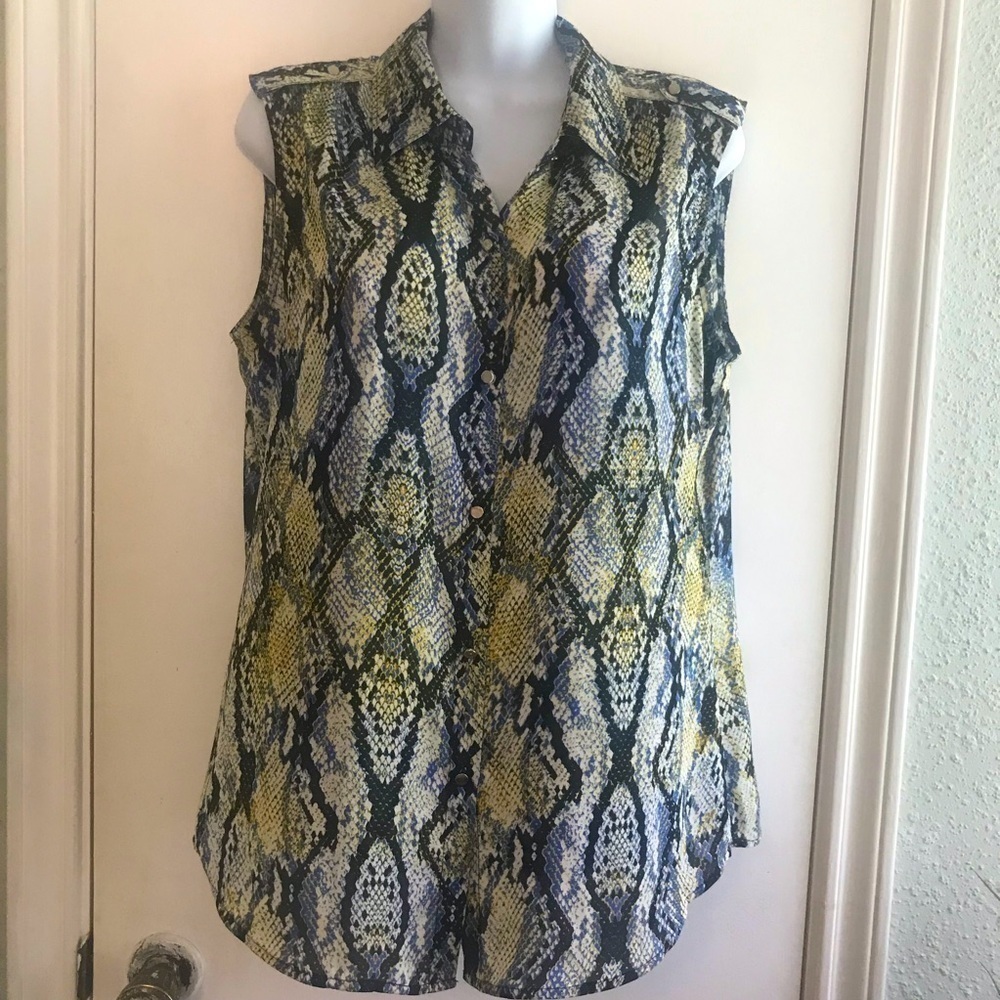 Liz Claiborne Snakeskin Top